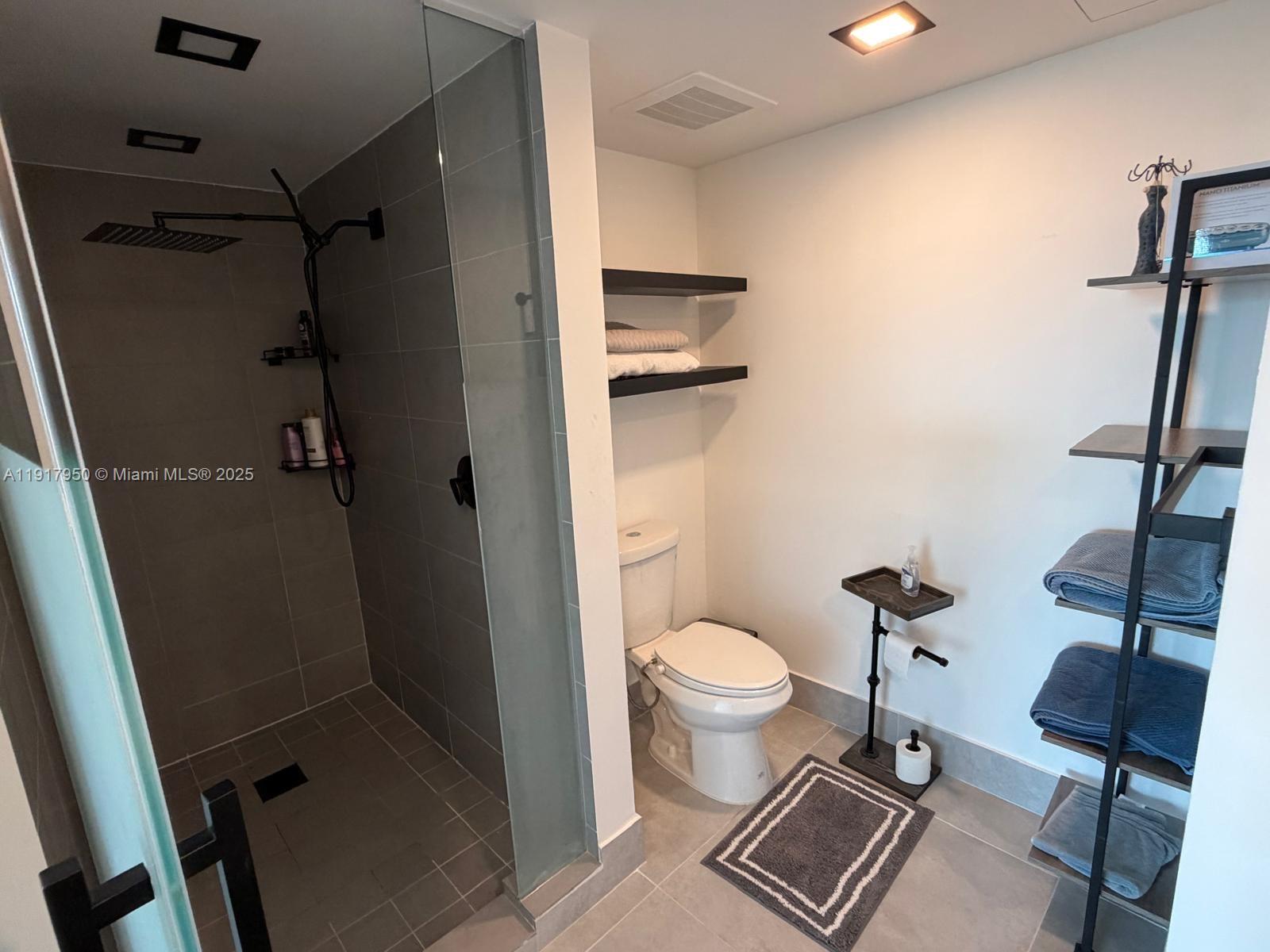 92 SW 3rd St #4804, Miami FL 33130