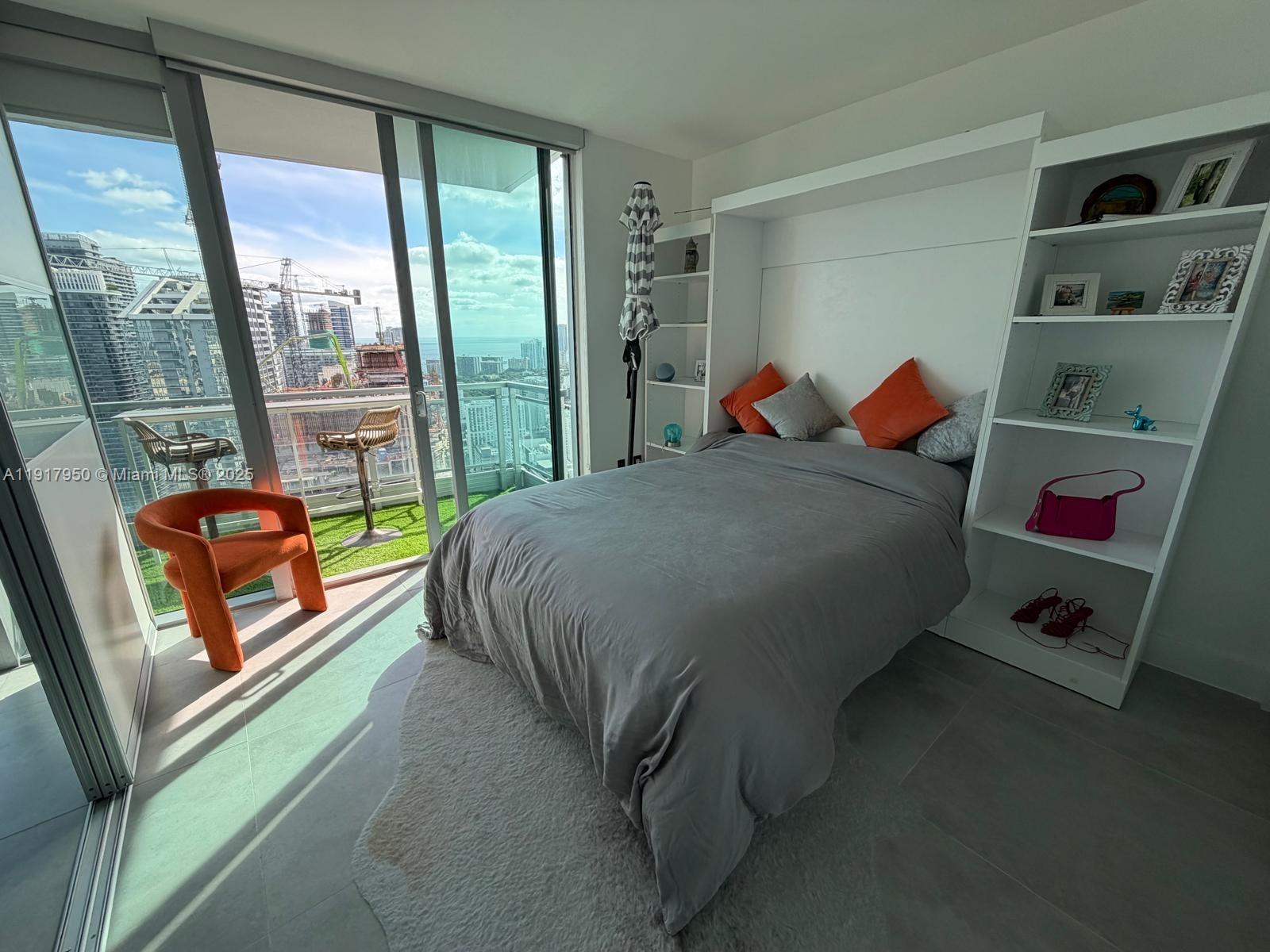 92 SW 3rd St #4804, Miami FL 33130
