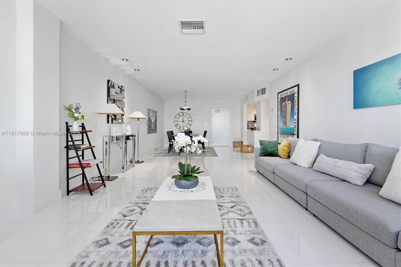 10275 Collins Ave #1523, Bal Harbour FL 33154