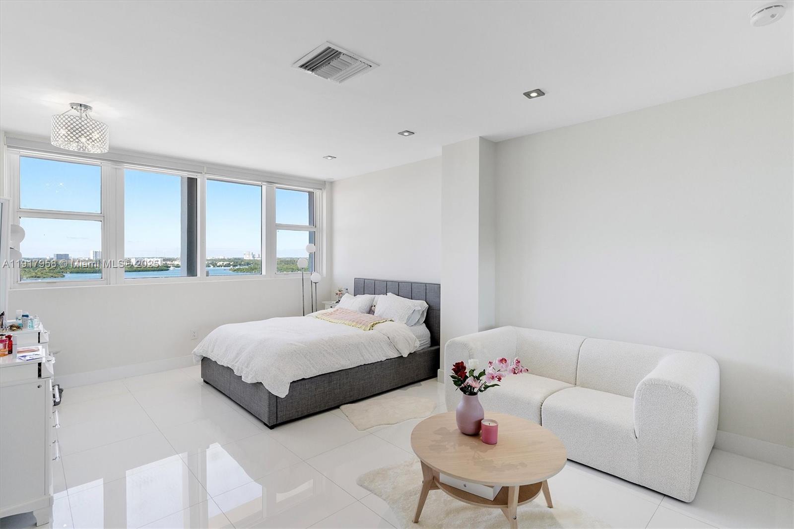 10275 Collins Ave #1523, Bal Harbour FL 33154