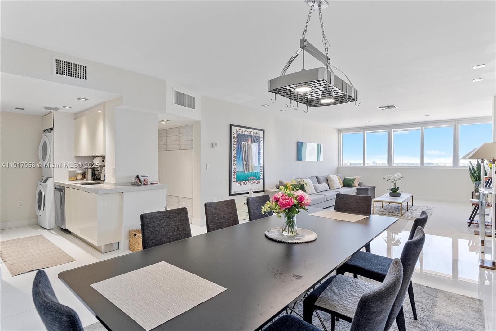 10275 Collins Ave #1523, Bal Harbour FL 33154