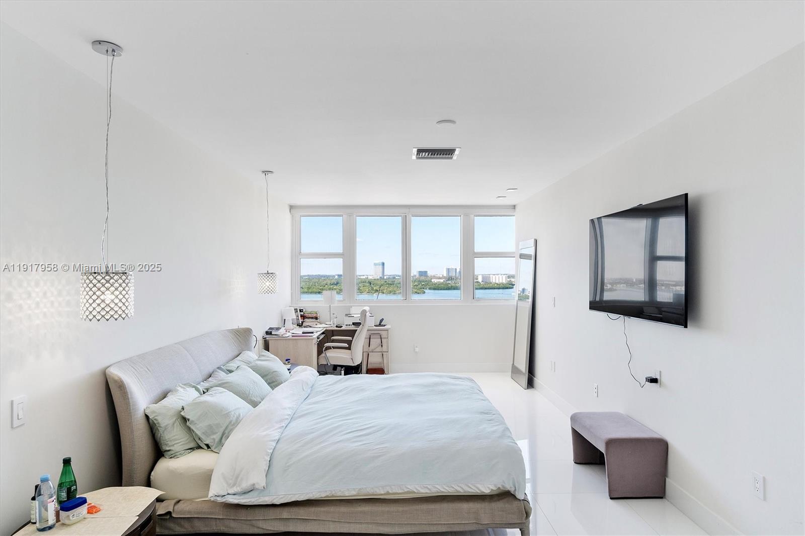 10275 Collins Ave #1523, Bal Harbour FL 33154