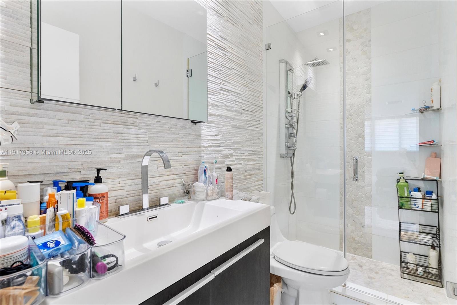 10275 Collins Ave #1523, Bal Harbour FL 33154