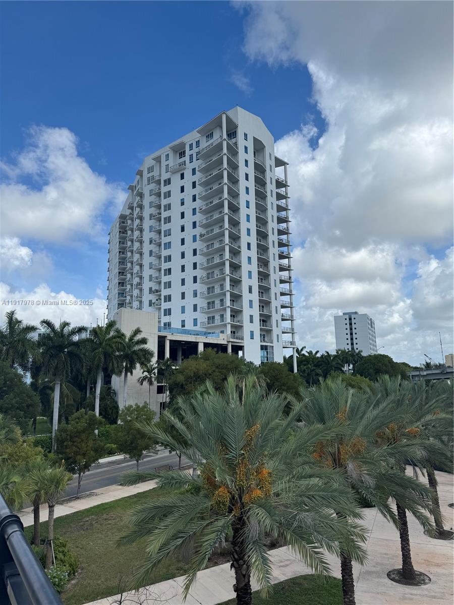 10 SW South River Dr #712, Miami FL 33130