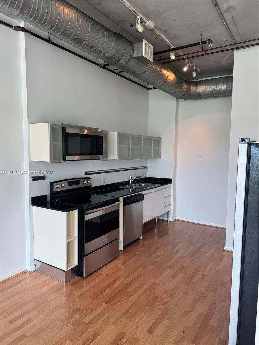 10 SW South River Dr #712, Miami FL 33130
