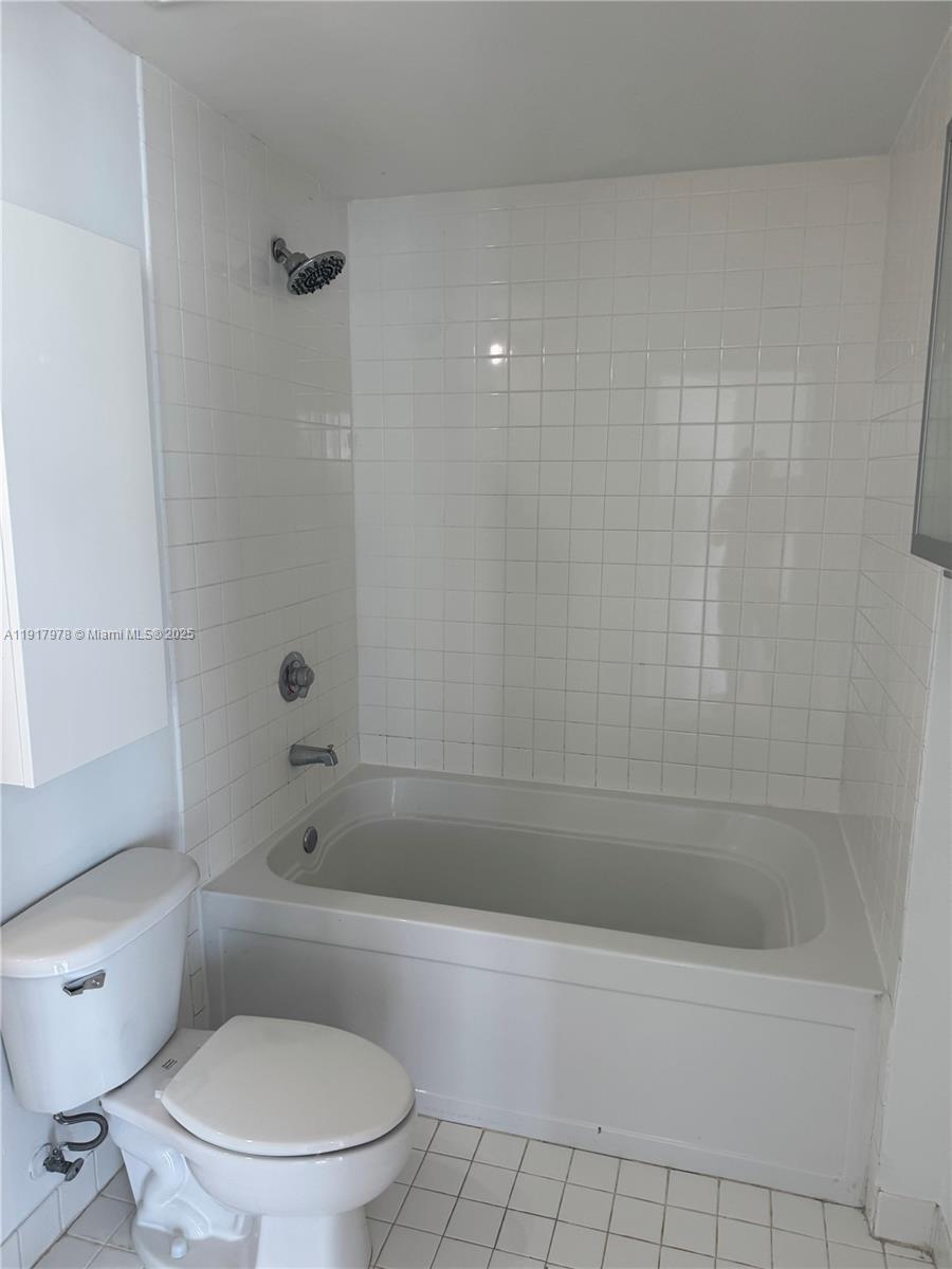 10 SW South River Dr #712, Miami FL 33130