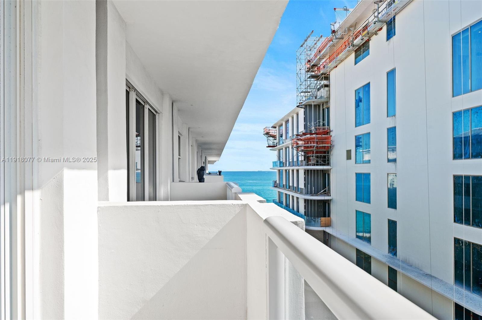 9195 Collins Ave #PH14, Surfside FL 33154