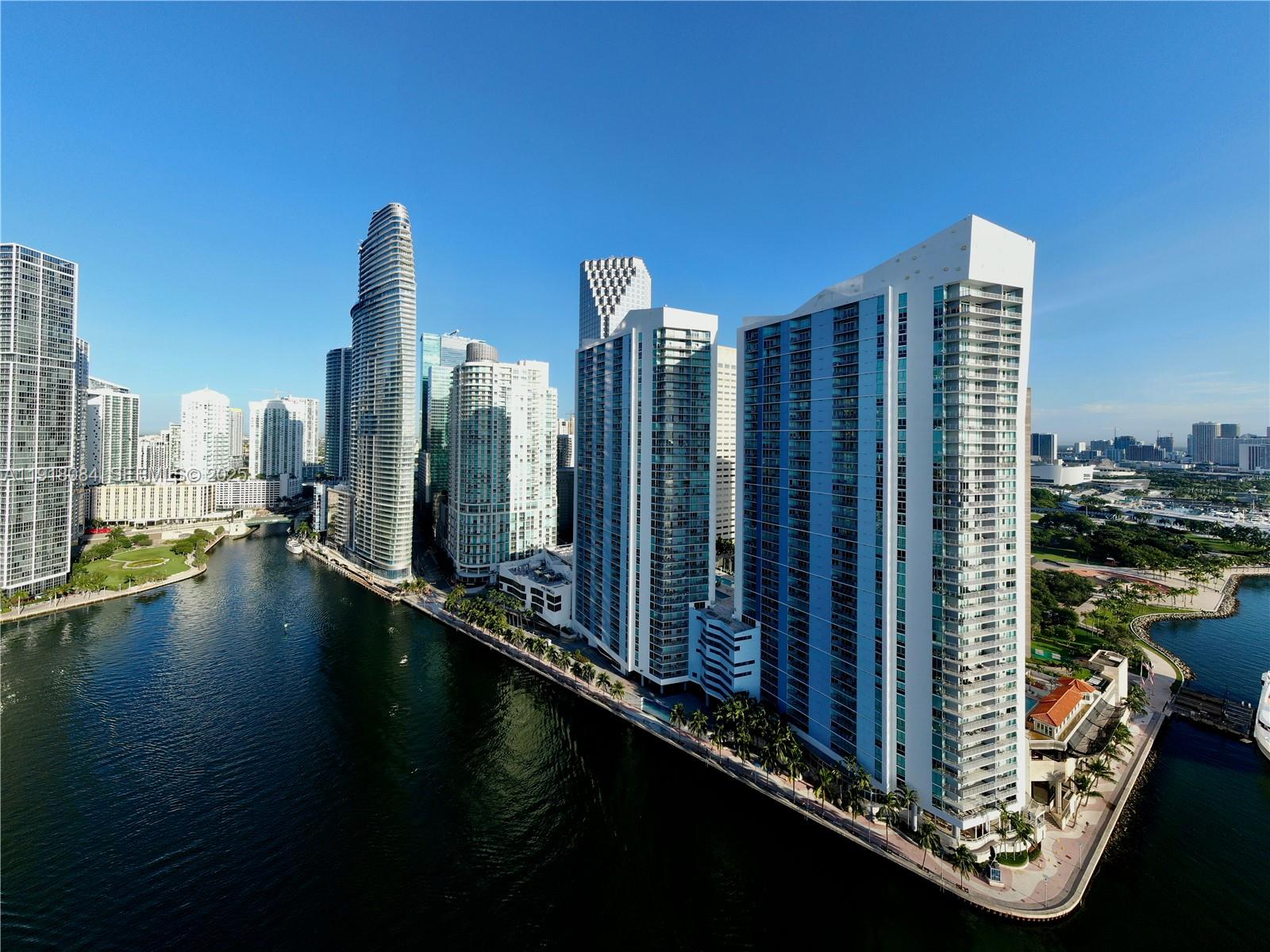 325 S Biscayne Blvd #921, Miami FL 33131