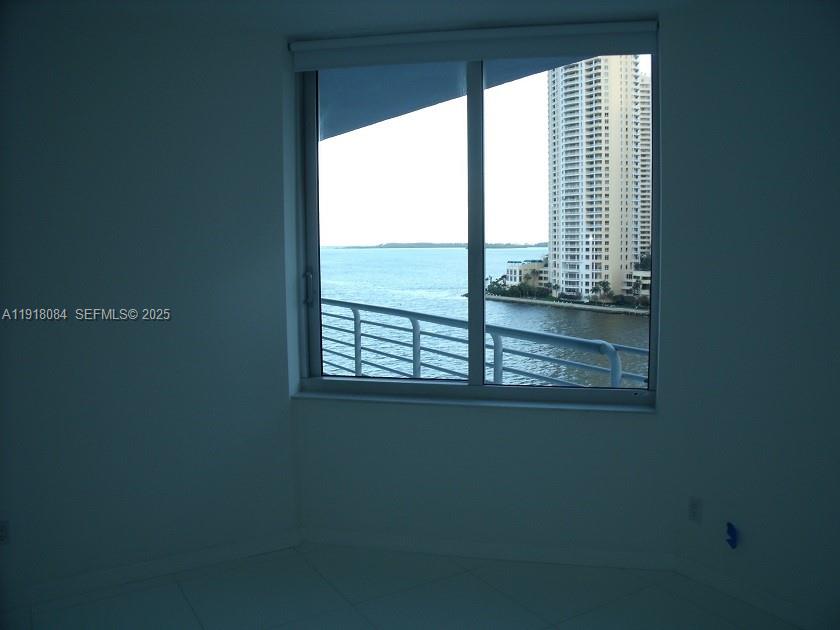 325 S Biscayne Blvd #921, Miami FL 33131
