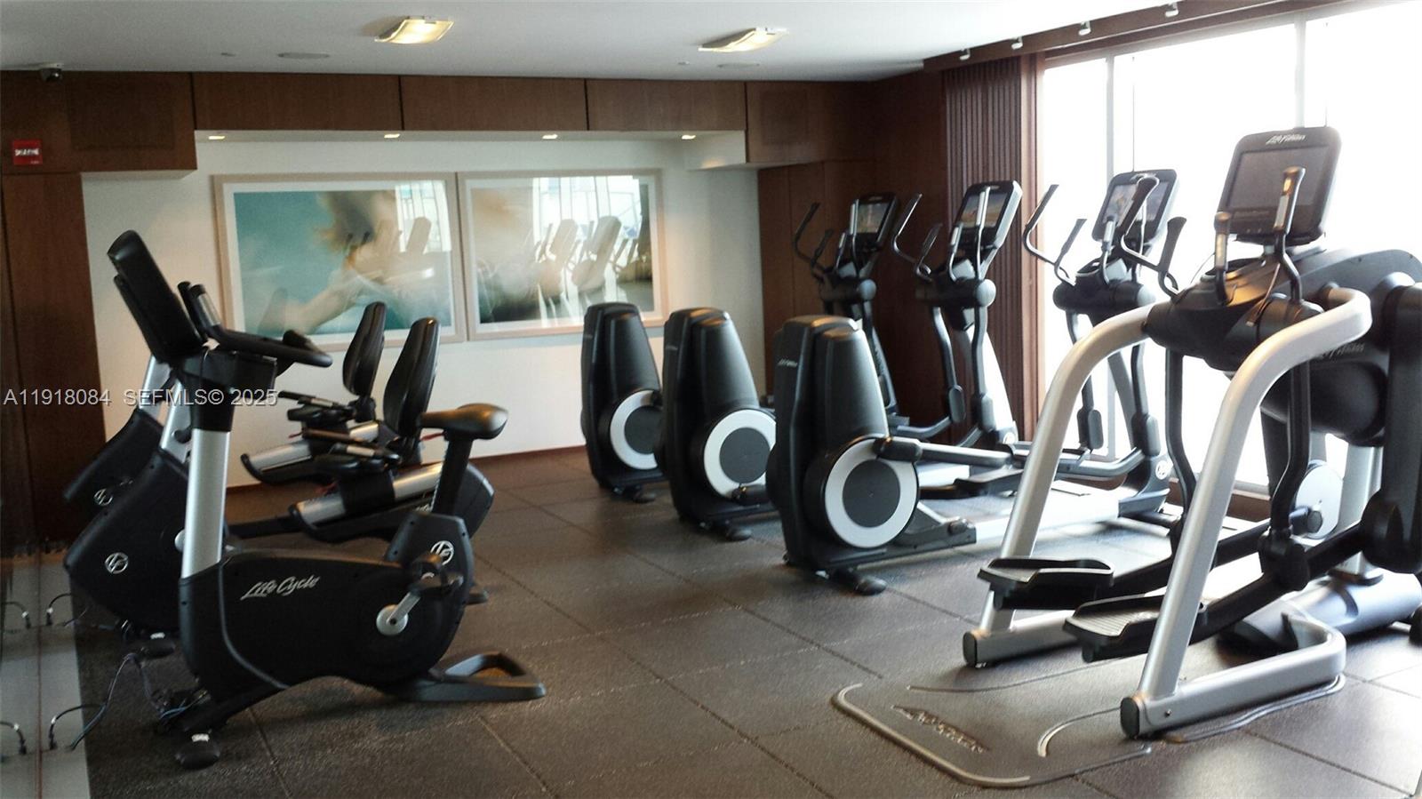 325 S Biscayne Blvd #921, Miami FL 33131