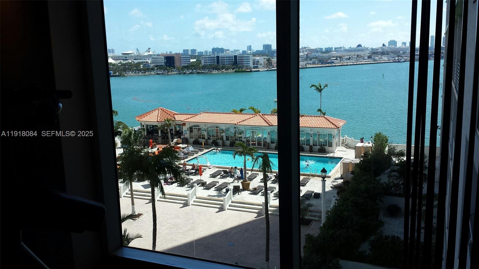 325 S Biscayne Blvd #921, Miami FL 33131