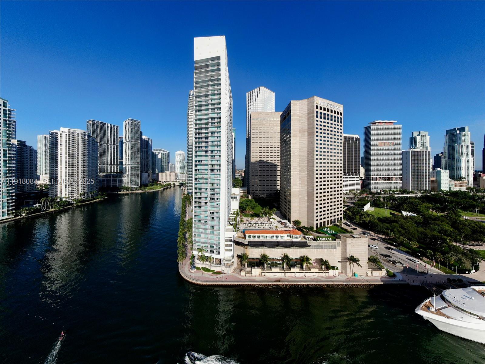 325 S Biscayne Blvd #921, Miami FL 33131
