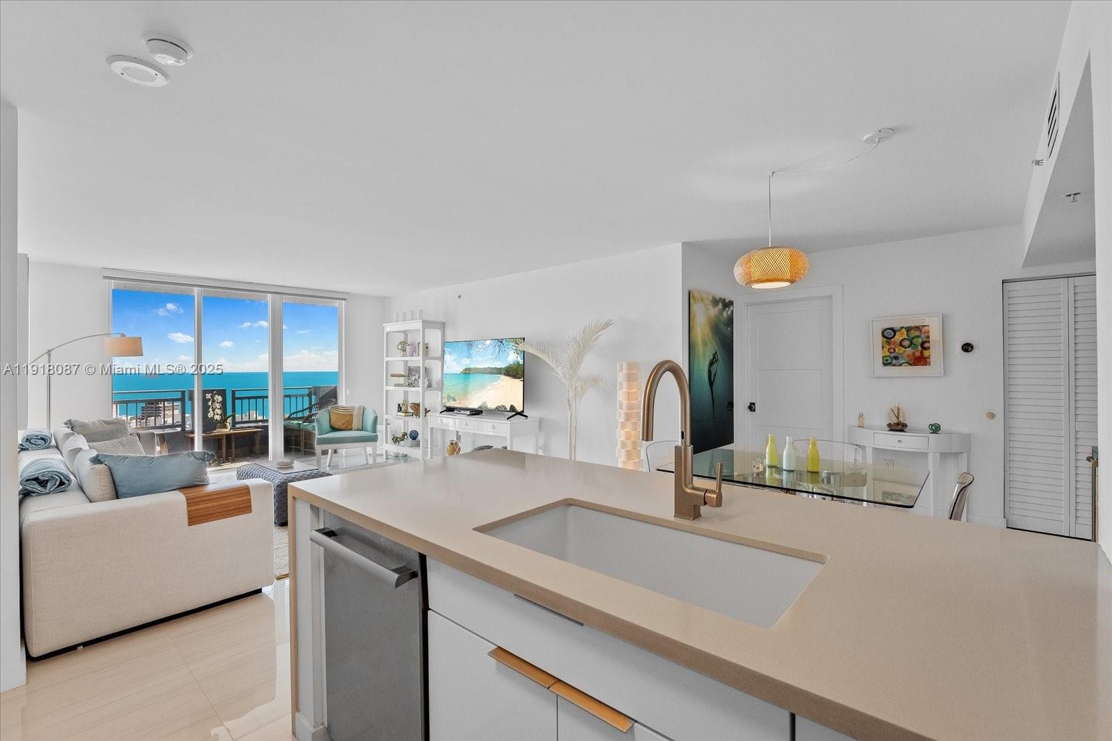 90 Alton Rd #2703, Miami Beach FL 33139