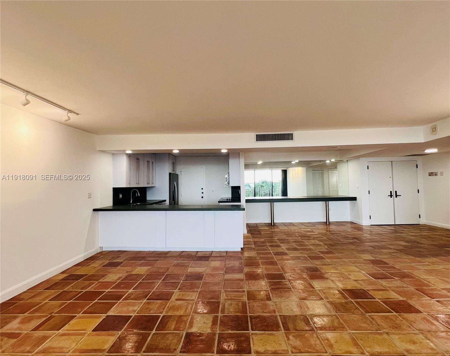 1 Grove Isle Dr #A405, Miami FL 33133