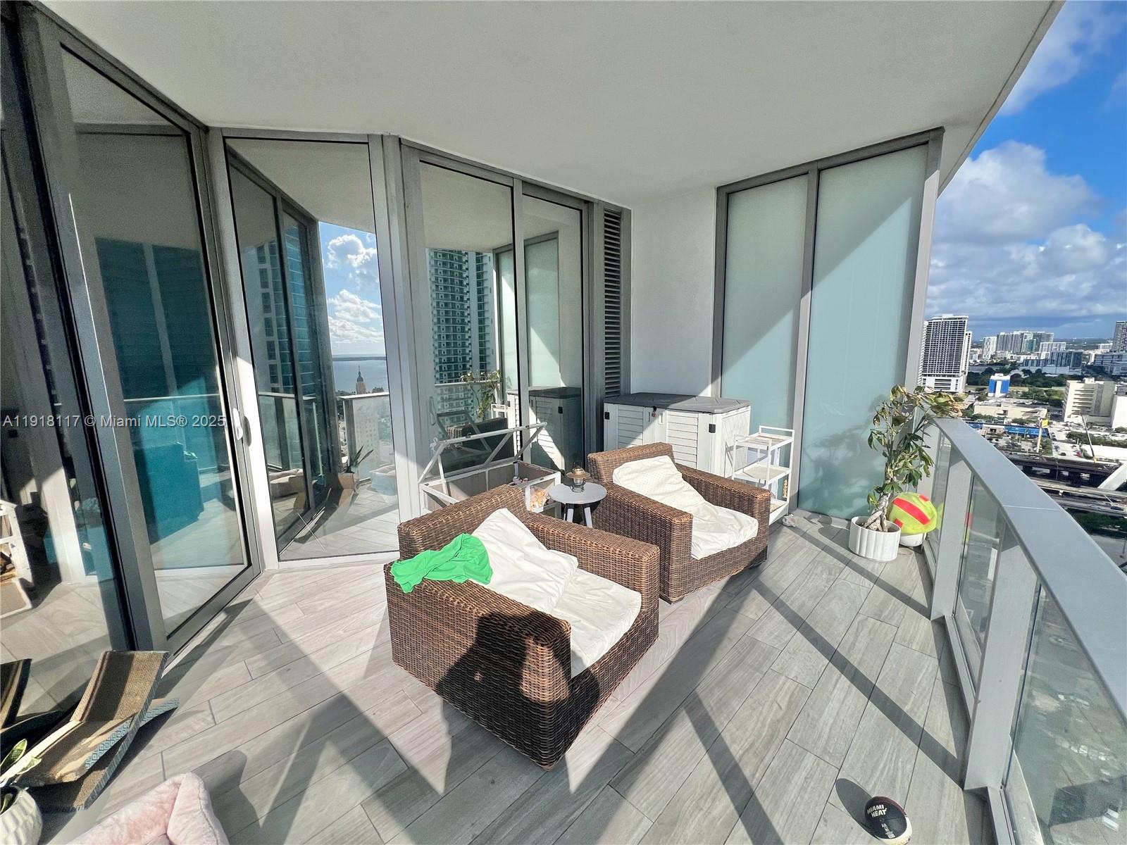 851 NE 1st Ave #2605, Miami FL 33132