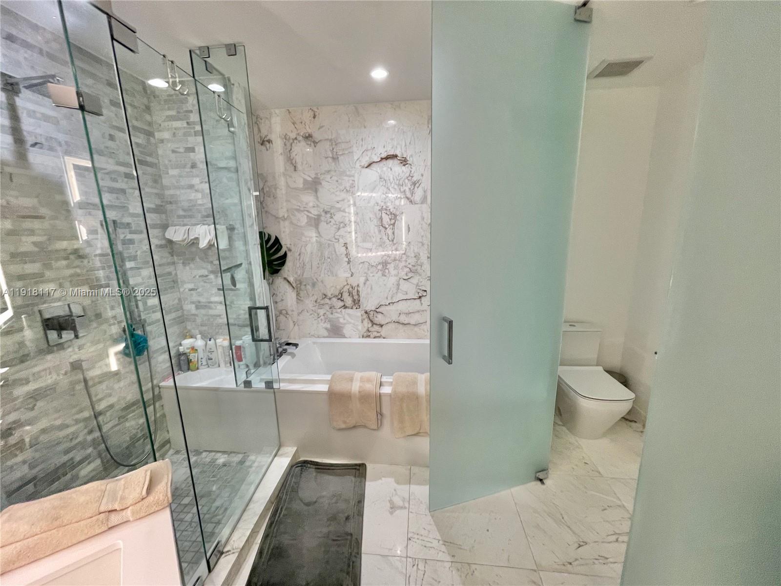 851 NE 1st Ave #2605, Miami FL 33132