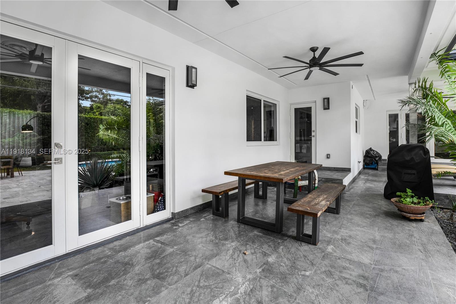 259 E Shore Dr, Miami FL 33133