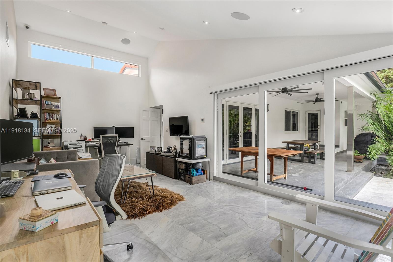 259 E Shore Dr, Miami FL 33133