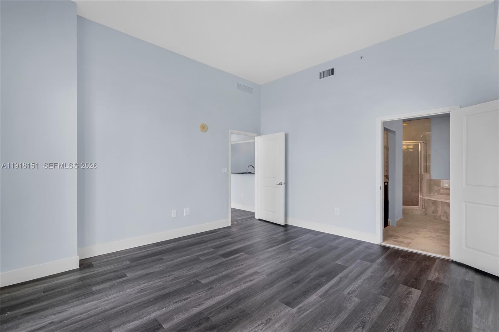 7900 Harbor Island Dr #PH8, North Bay Village FL 33141
