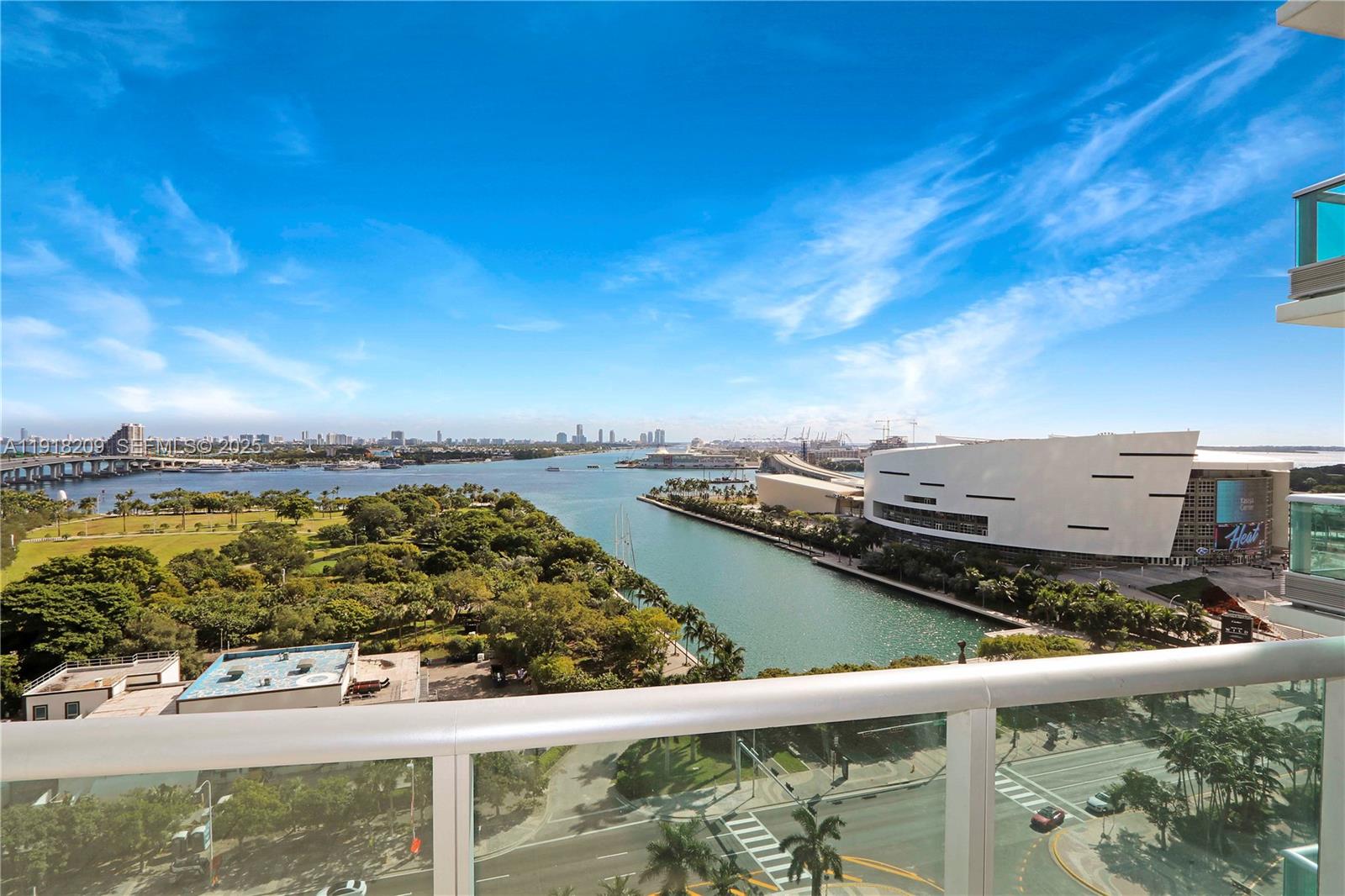 900 Biscayne Blvd #2508, Miami FL 33132