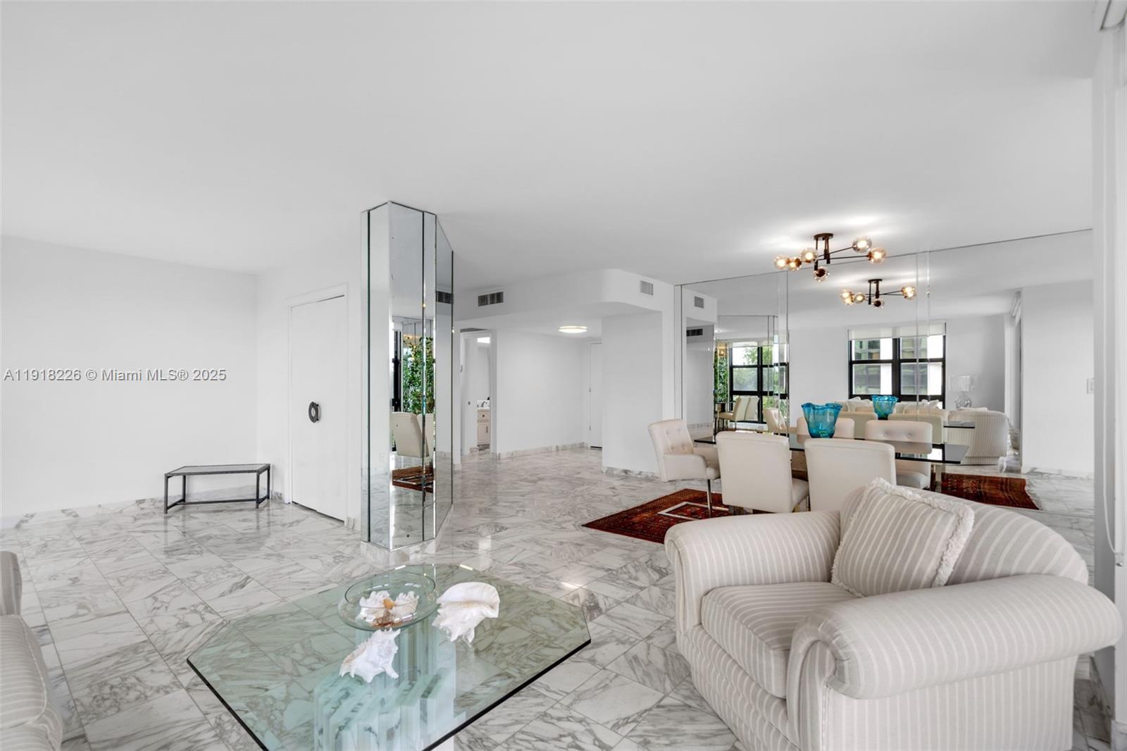 1121 Crandon Blvd #E302, Key Biscayne FL 33149