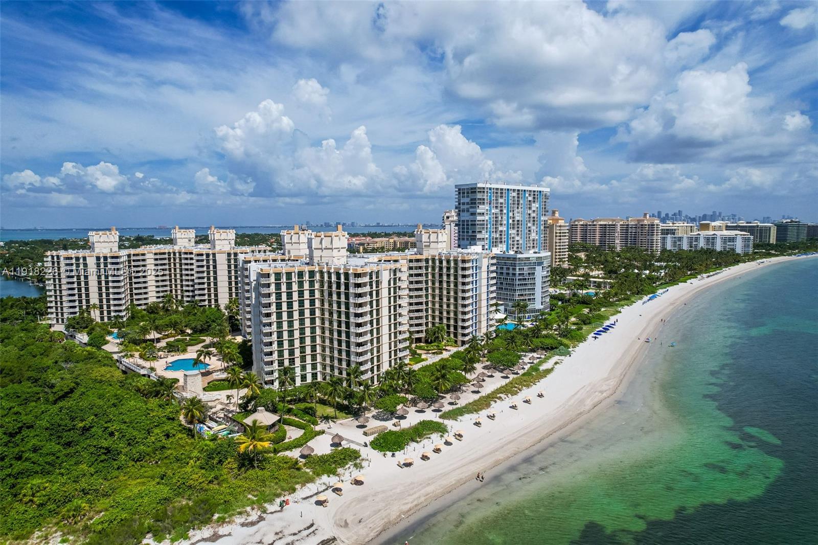 1121 Crandon Blvd #E302, Key Biscayne FL 33149