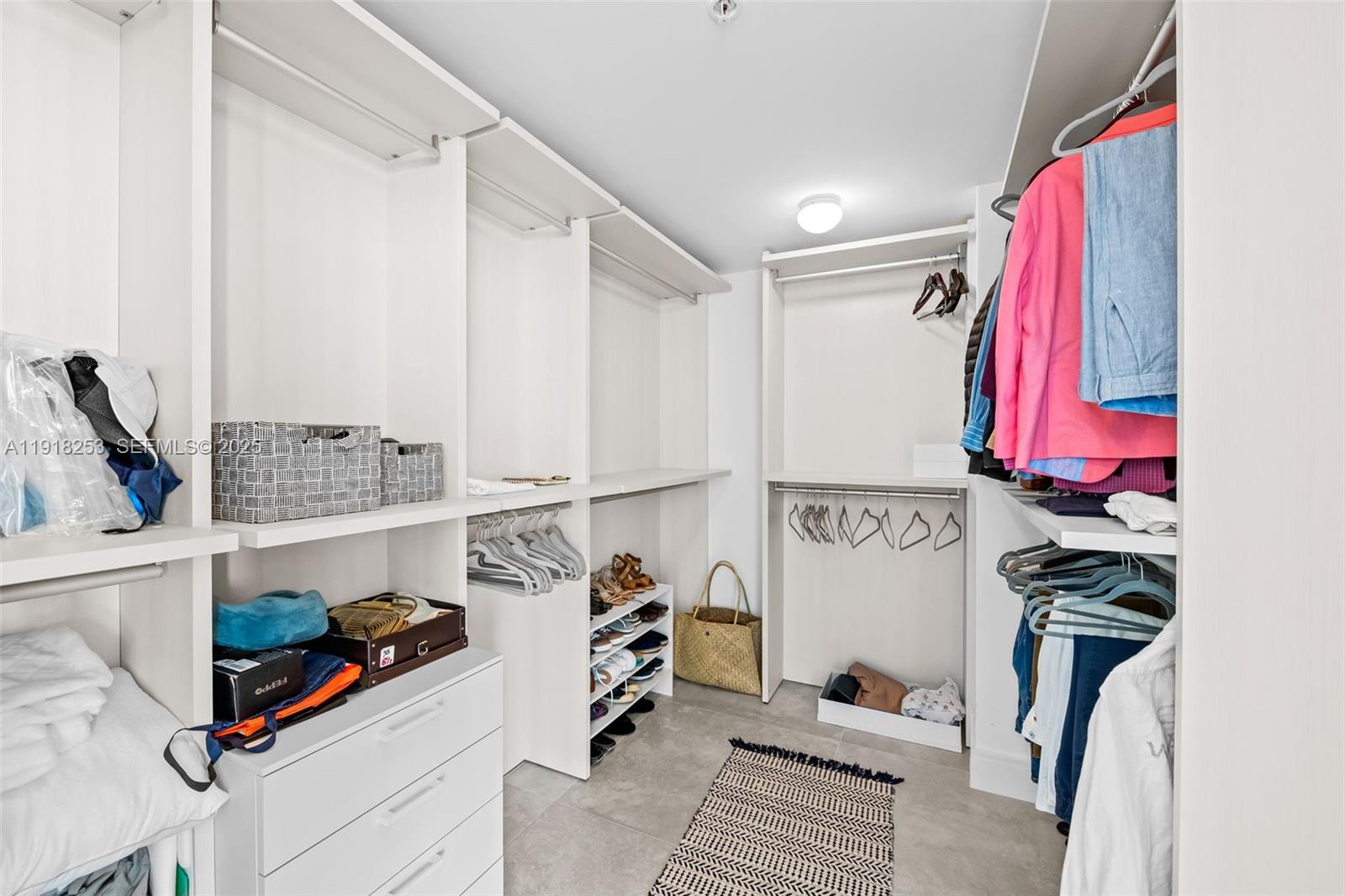 17111 Biscayne Blvd #2103, North Miami Beach FL 33160