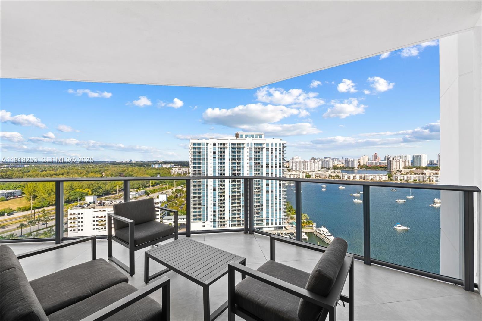 17111 Biscayne Blvd #2103, North Miami Beach FL 33160