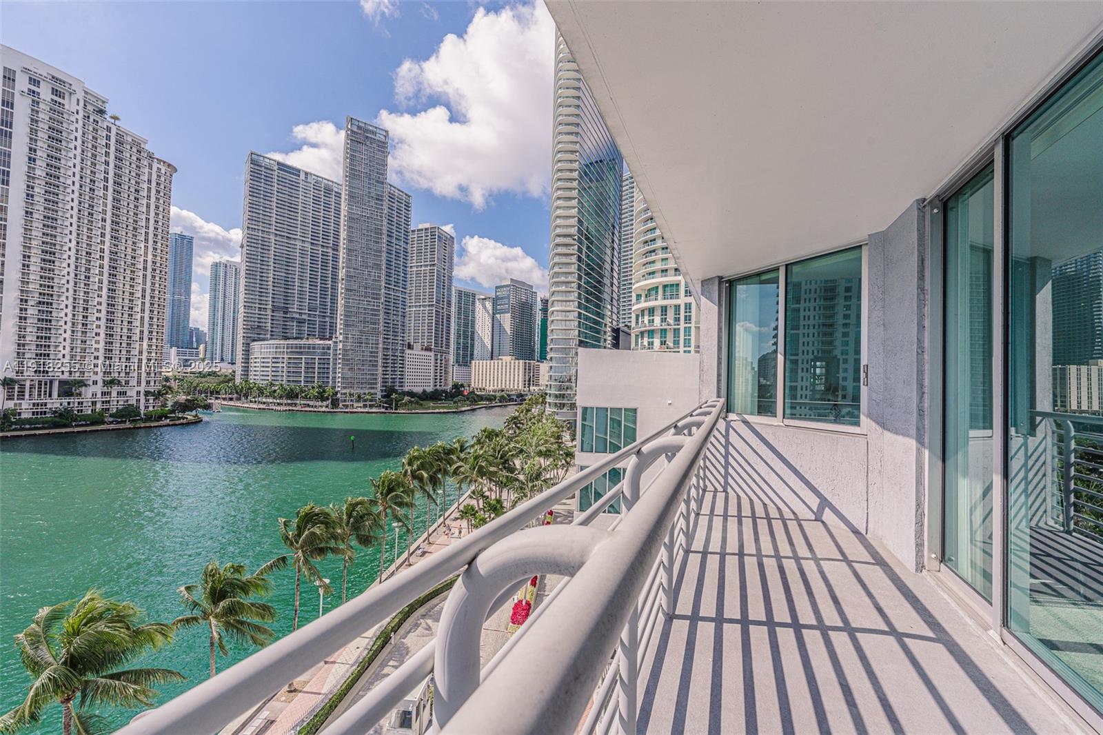 325 S Biscayne Blvd #719, Miami FL 33131