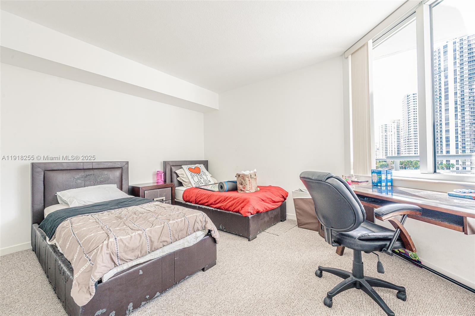 325 S Biscayne Blvd #719, Miami FL 33131