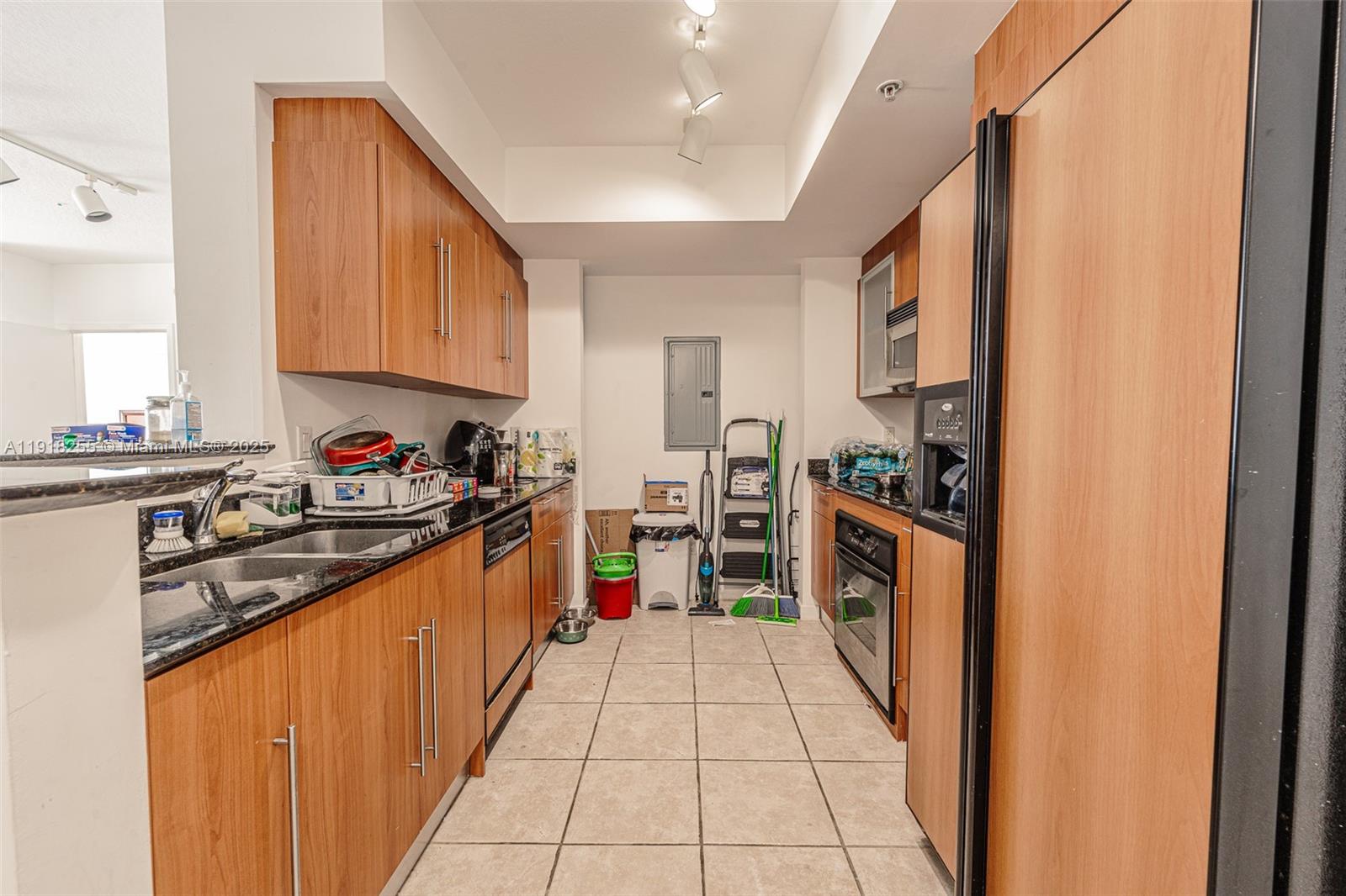 325 S Biscayne Blvd #719, Miami FL 33131