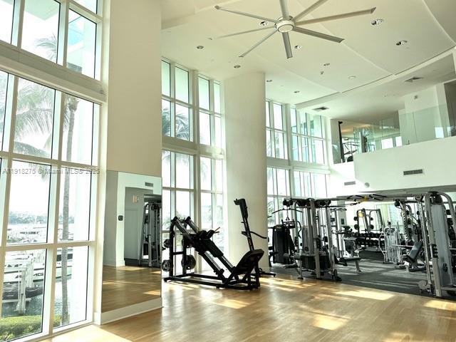 1000 S Pointe Dr #201, Miami Beach FL 33139