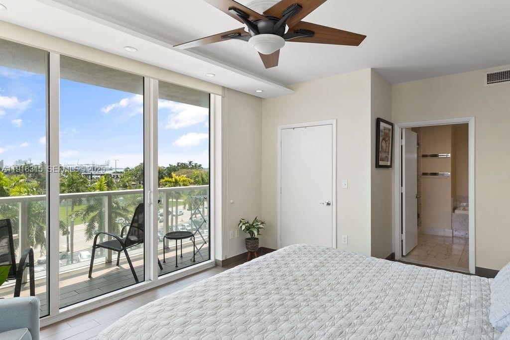 244 Biscayne Blvd #402, Miami FL 33132