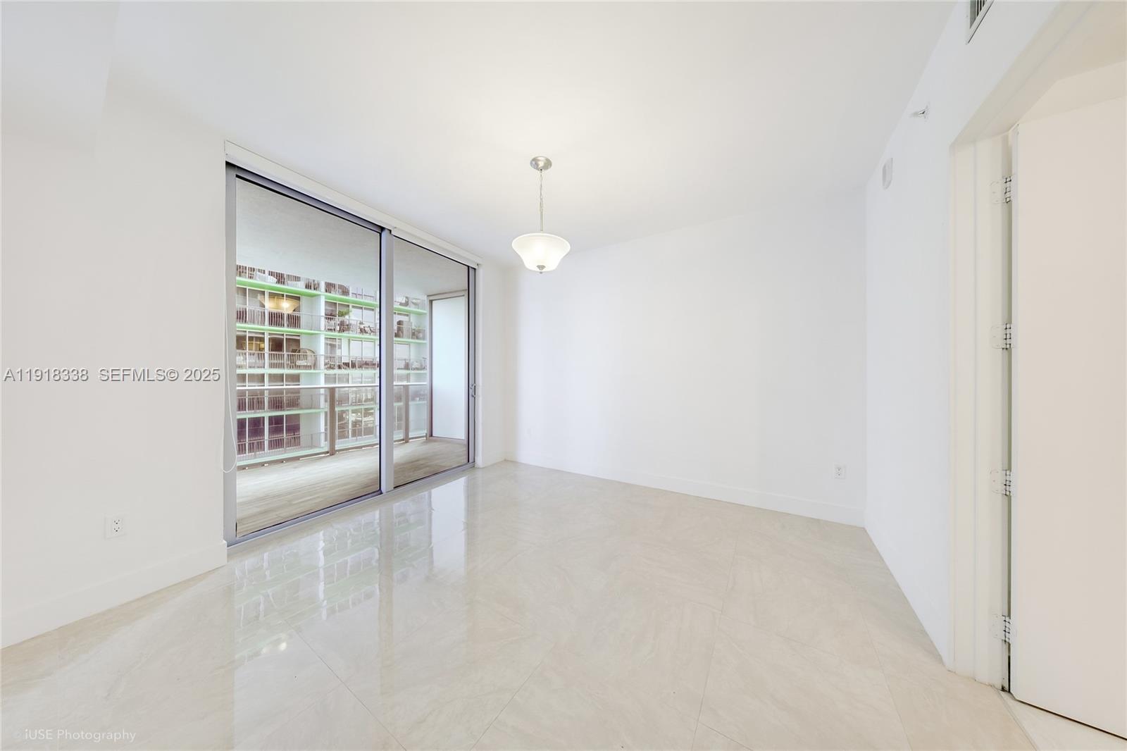 488 NE 18th St #2304, Miami FL 33132