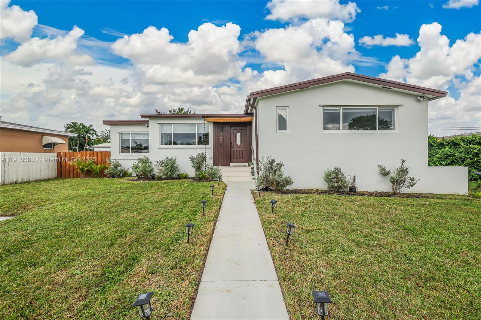 7901 SW 22nd St, Miami FL 33155