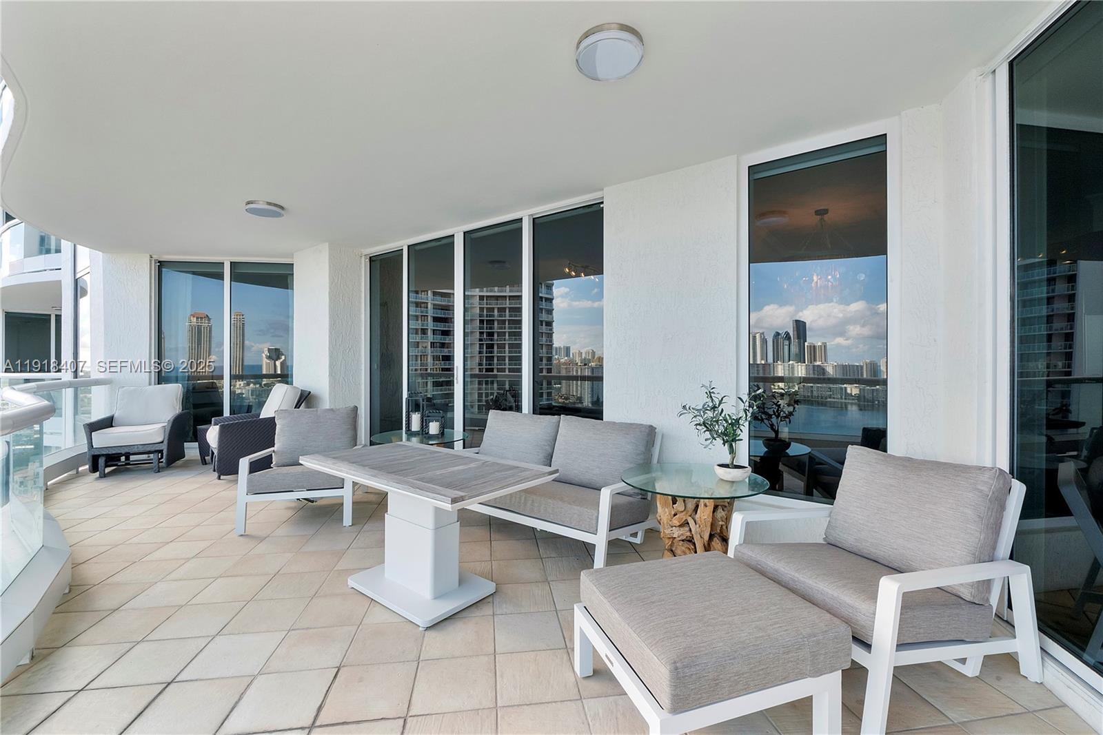 6000 Island Blvd #2406, Aventura FL 33160