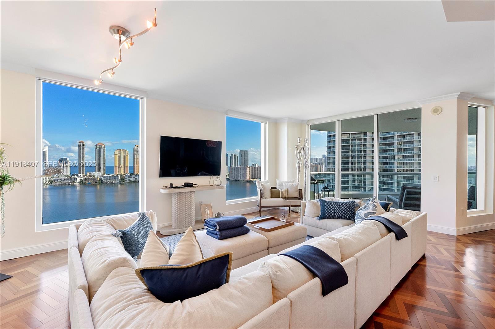 6000 Island Blvd #2406, Aventura FL 33160