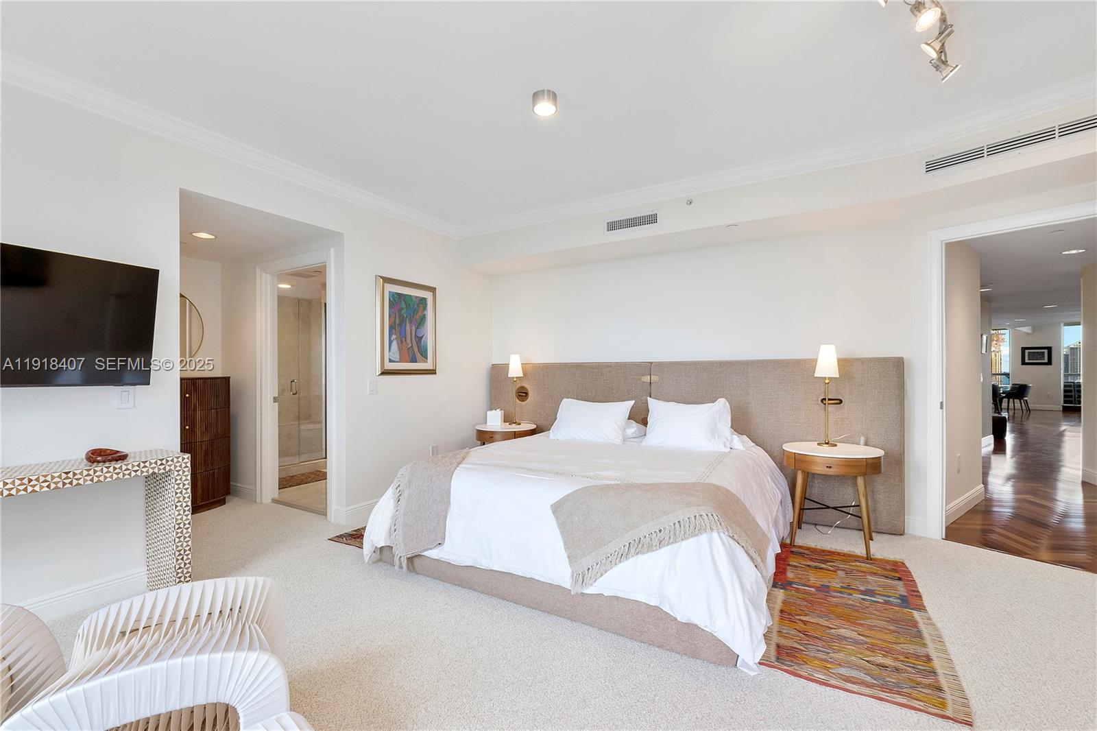 6000 Island Blvd #2406, Aventura FL 33160