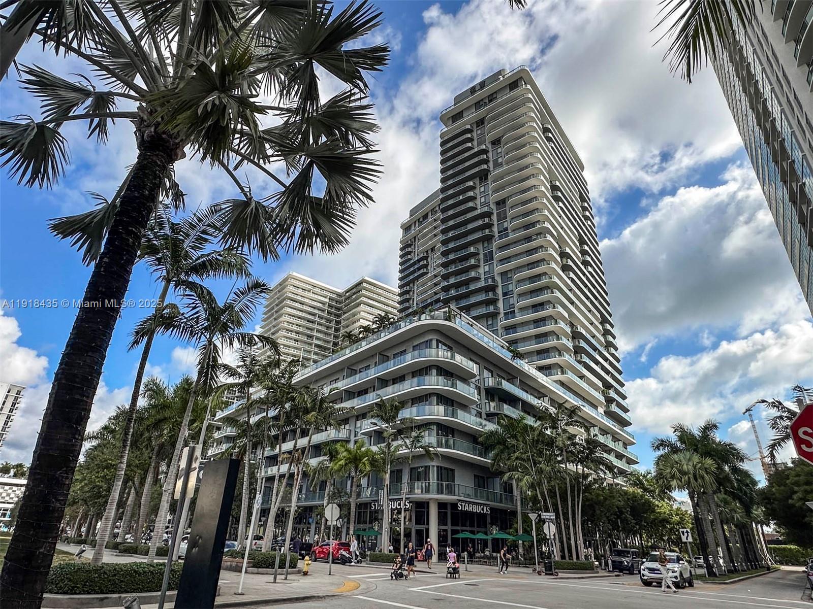 121 NE 34th St #1001, Miami FL 33137