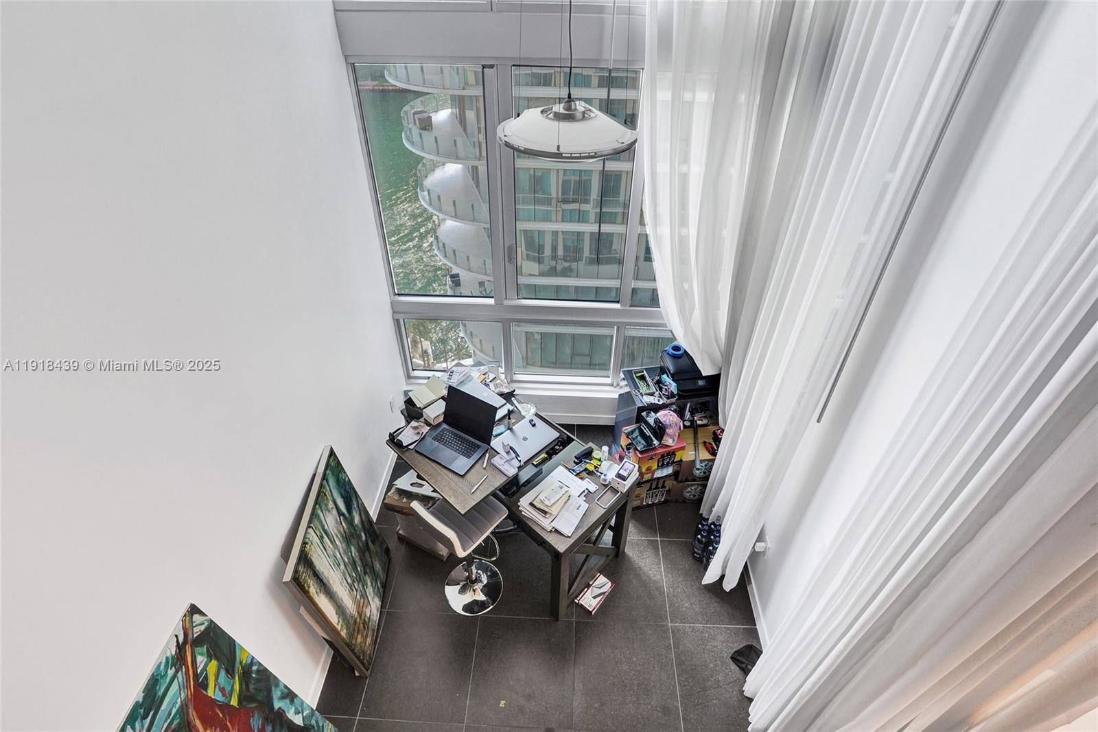 300 S Biscayne Blvd #L-1206, Miami FL 33131