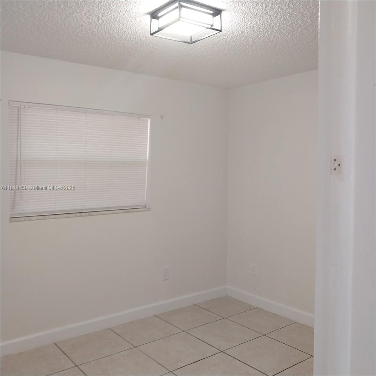 4111 Stirling Rd #102, Dania Beach FL 33314