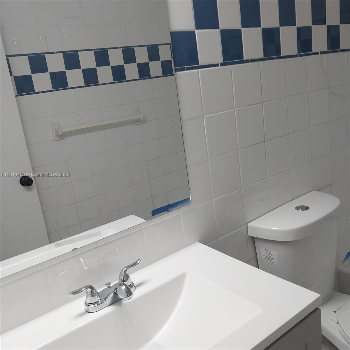 4111 Stirling Rd #102, Dania Beach FL 33314