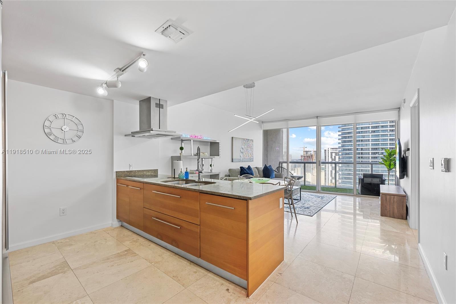 485 Brickell Ave #3503, Miami FL 33131