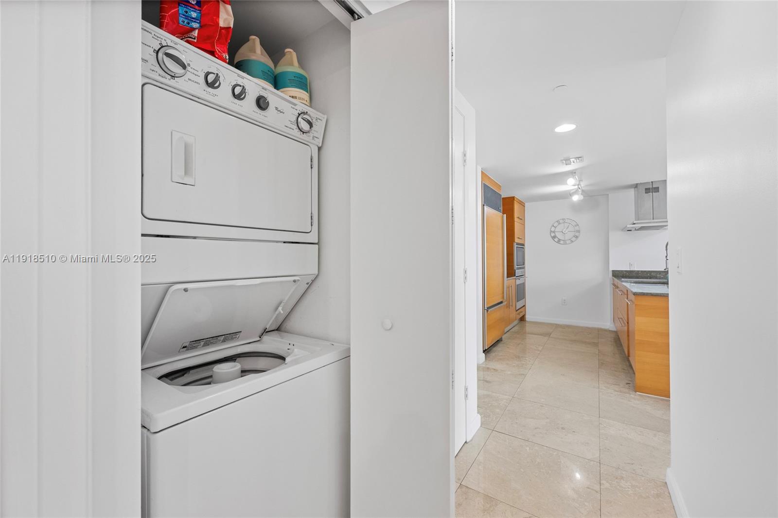 485 Brickell Ave #3503, Miami FL 33131