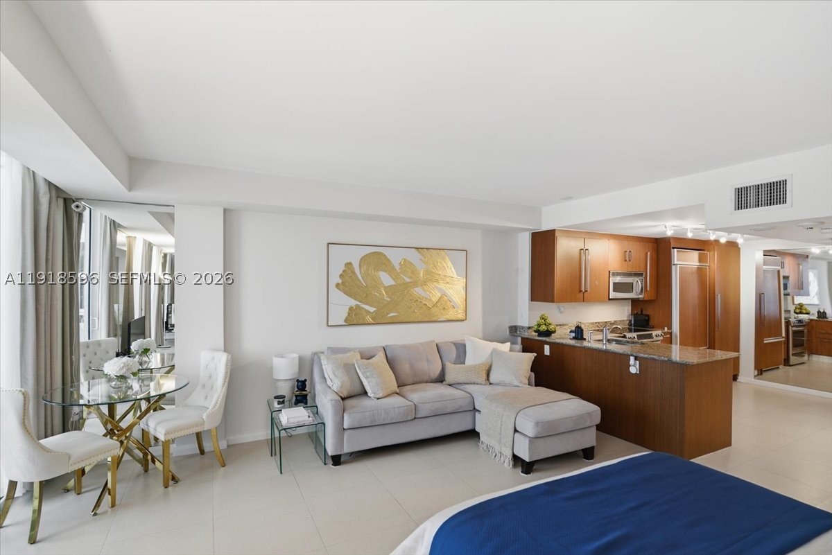 10275 Collins Avenue #1101, Bal Harbour FL 33154