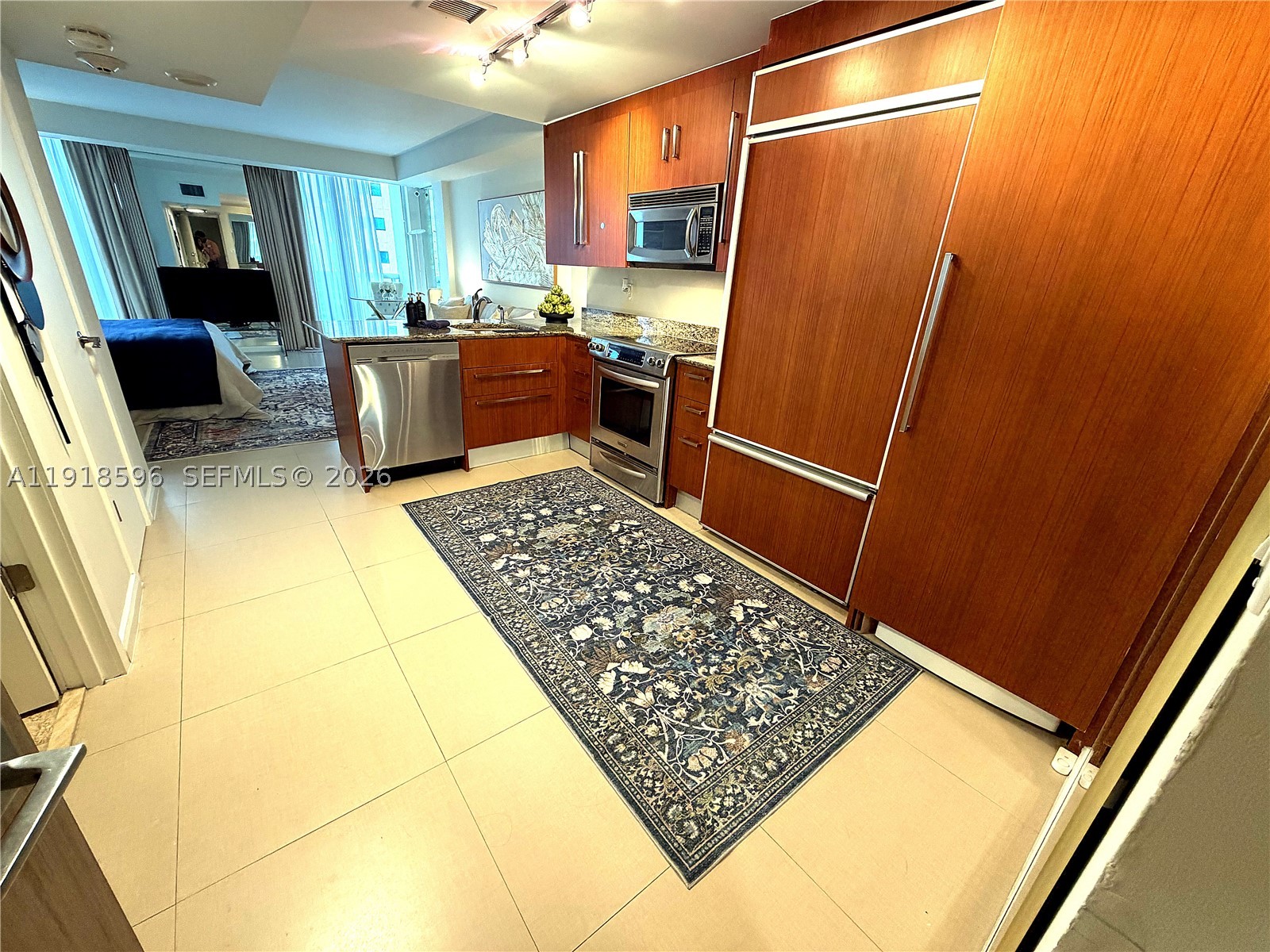 10275 Collins Avenue #1101, Bal Harbour FL 33154