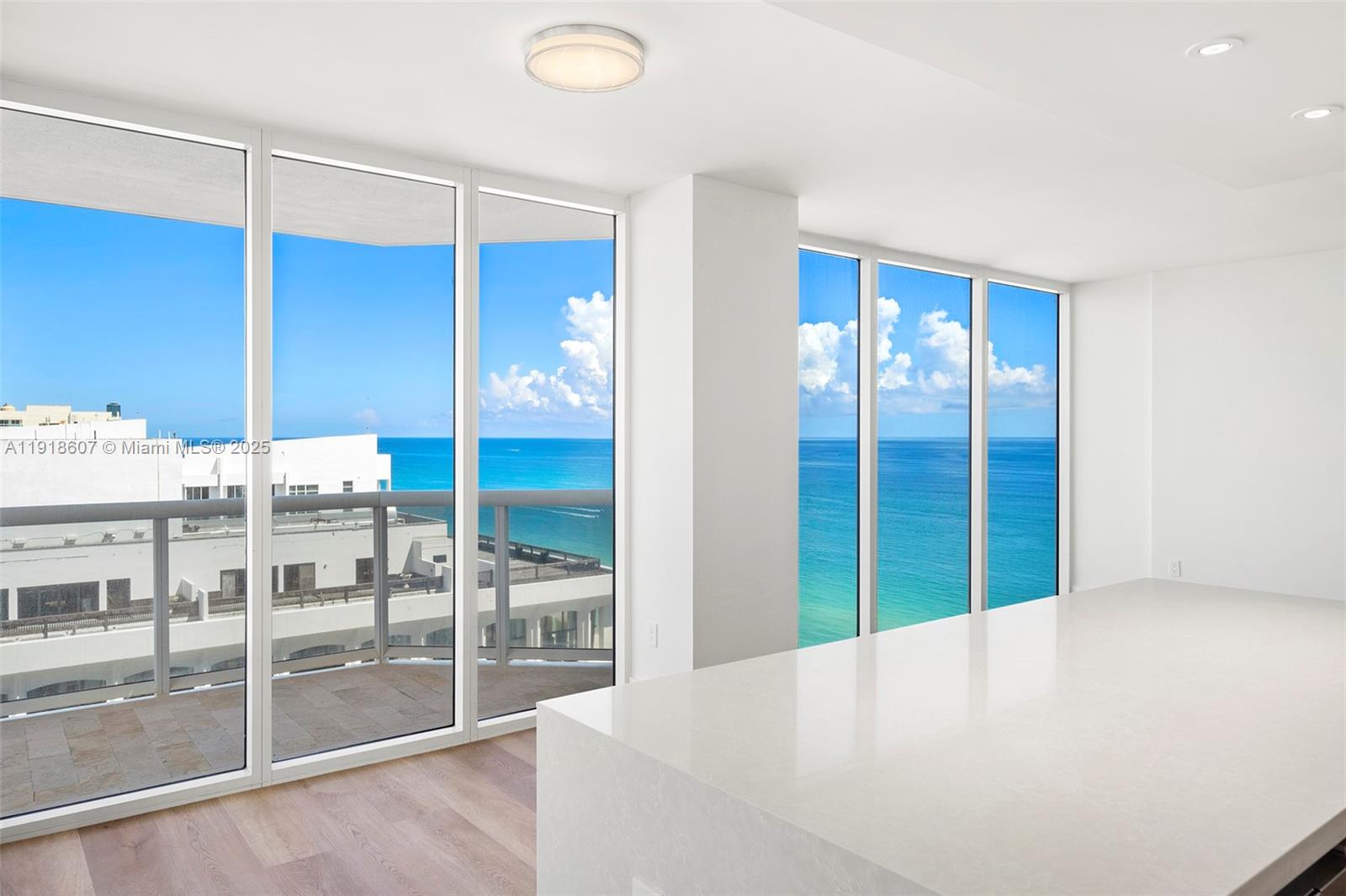 4779 Collins Ave #2407, Miami Beach FL 33140