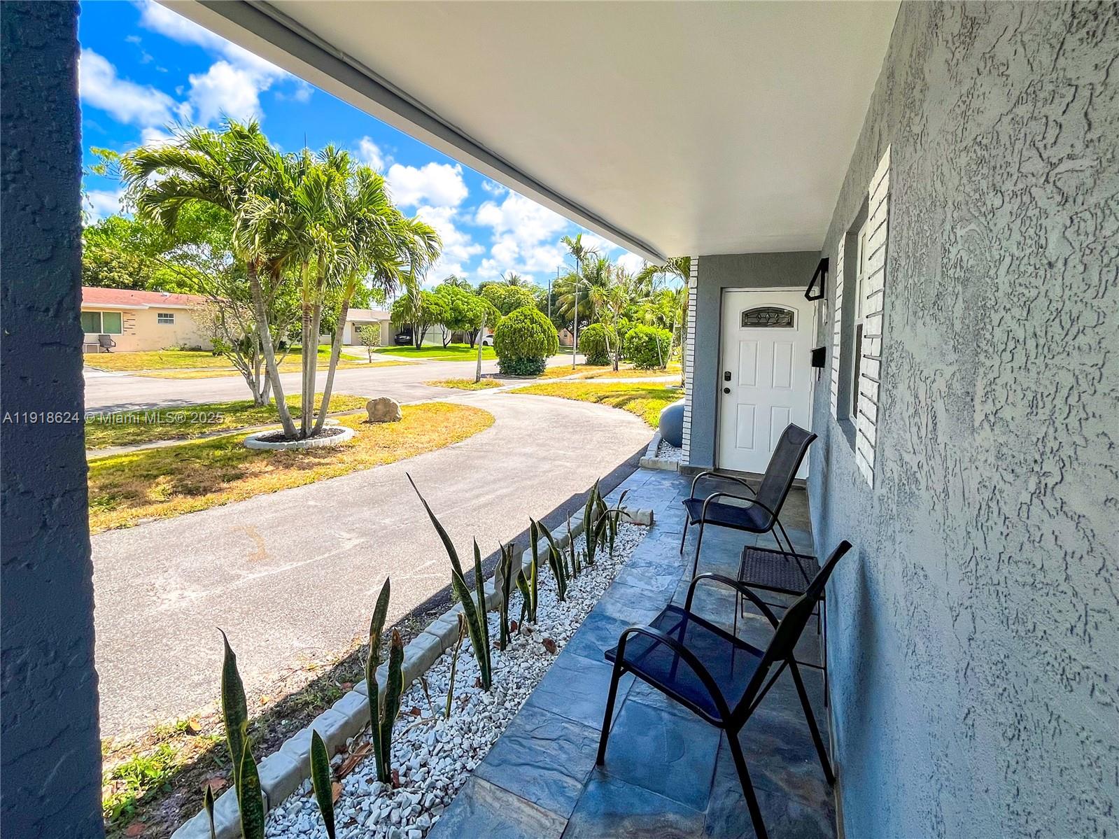 4420 NW 30th Ct, Lauderdale Lakes FL 33313