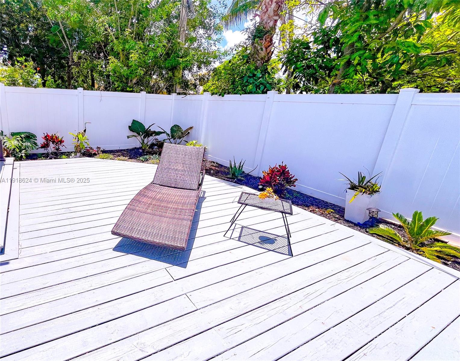 4420 NW 30th Ct, Lauderdale Lakes FL 33313
