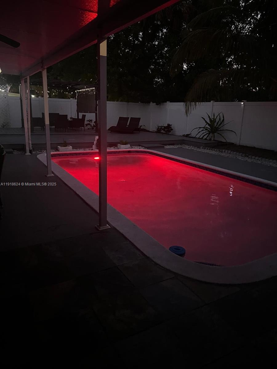 4420 NW 30th Ct, Lauderdale Lakes FL 33313